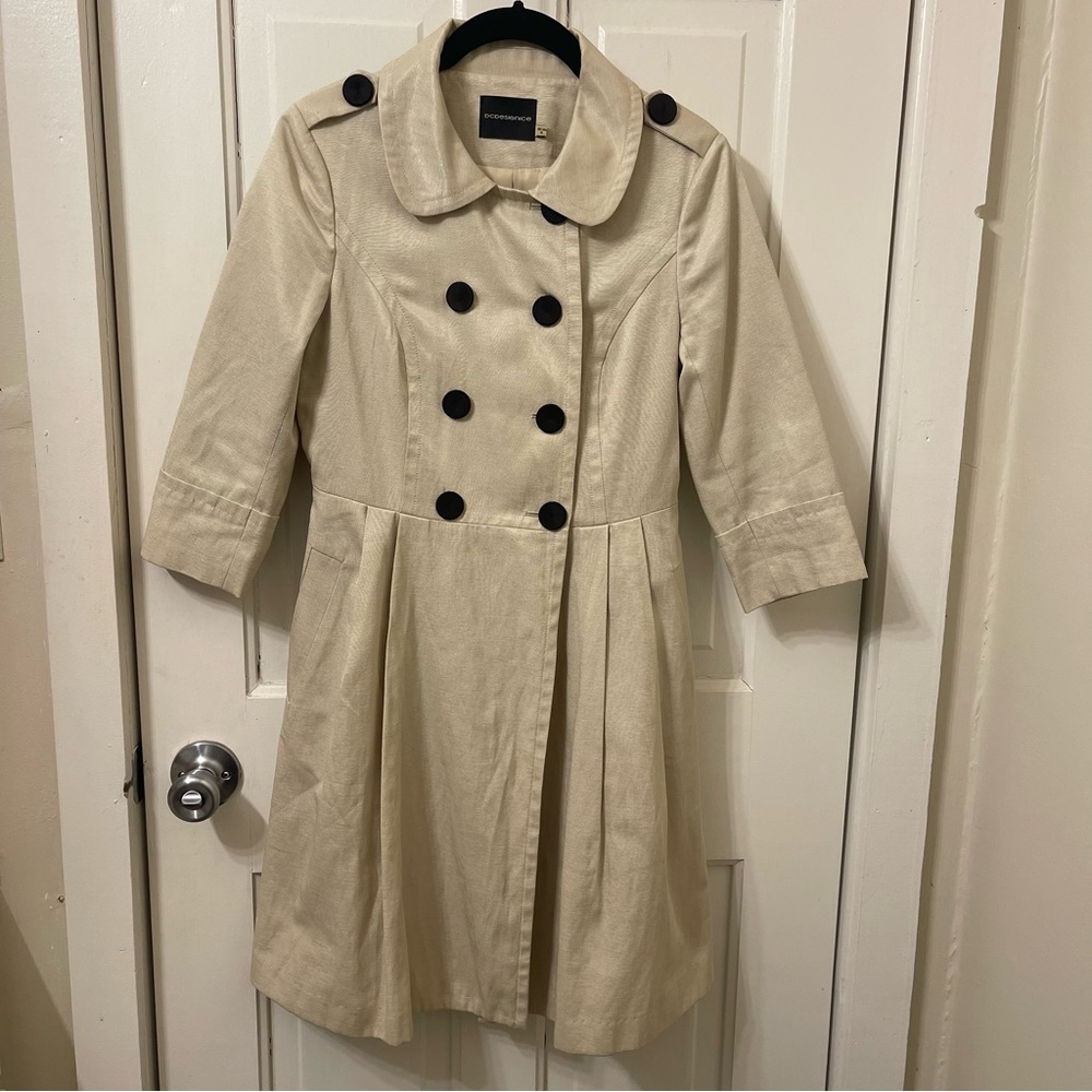 Elegant Beige Double-Breasted Trench Coat